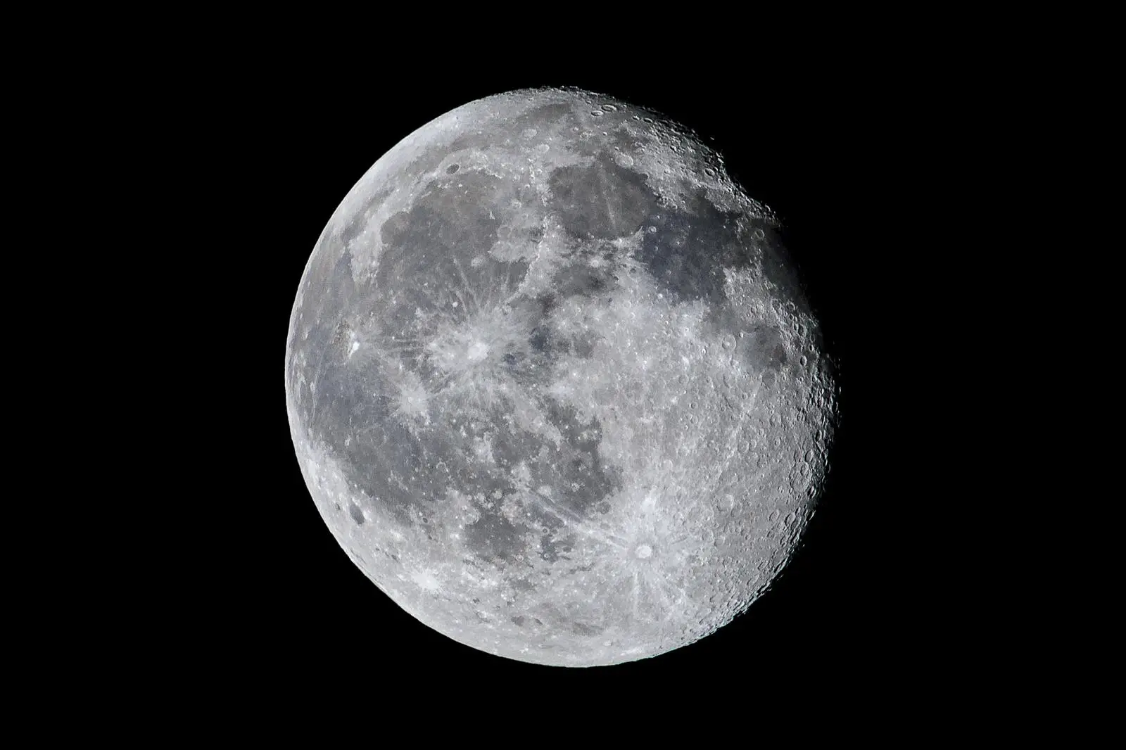 Moon Photography on dslr with lens
