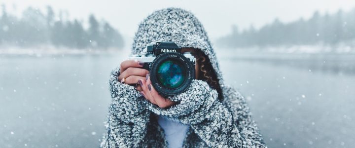 Nikon top camera under £1000 2023