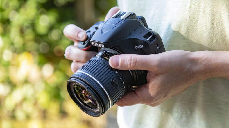 Best Camera for Taking Pictures In The Dark in 2022